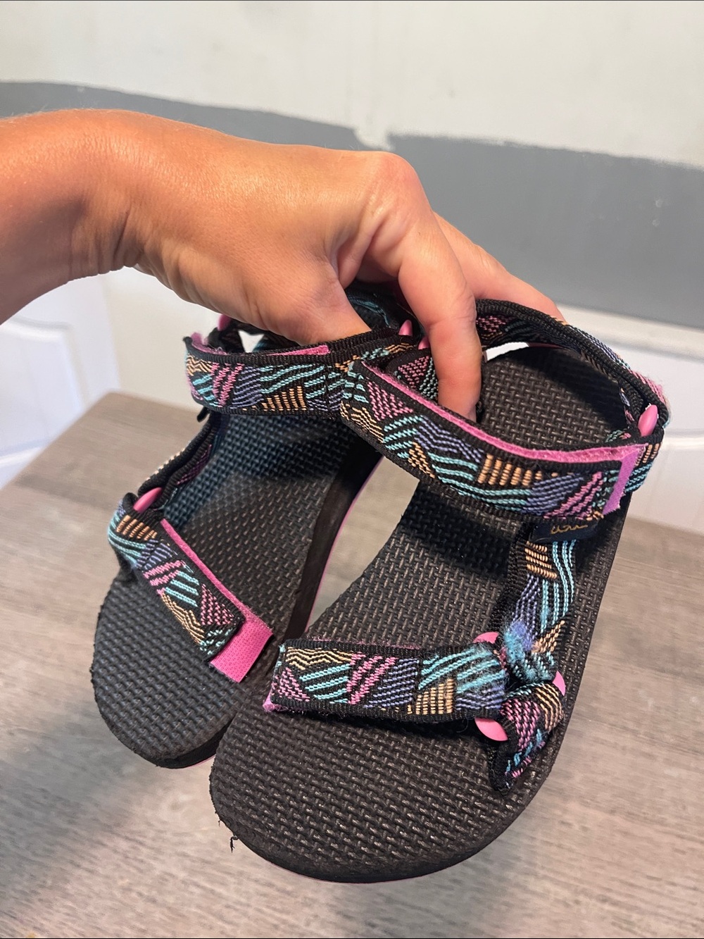 TEVA Universal Outdoor Sandals Little girl size 11 - Picture 3 of 6